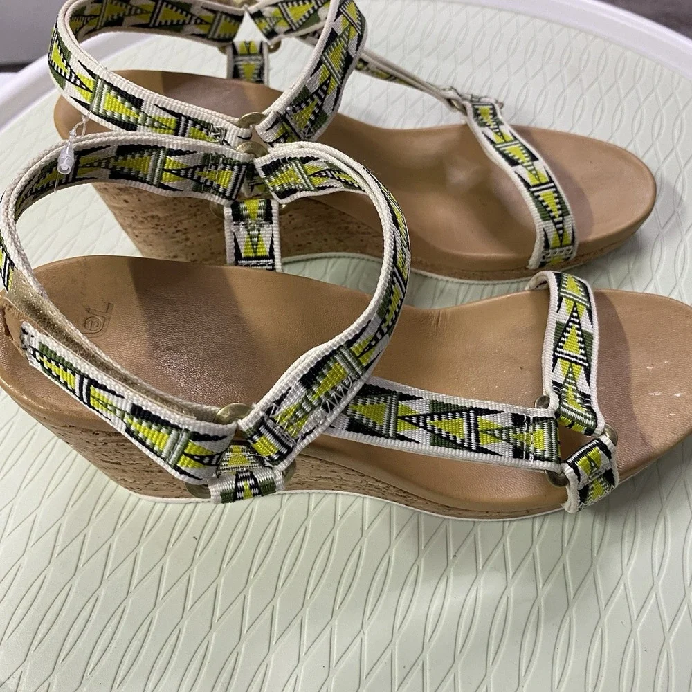 Teva sandals women